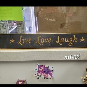 Live, Laugh, Love Sign